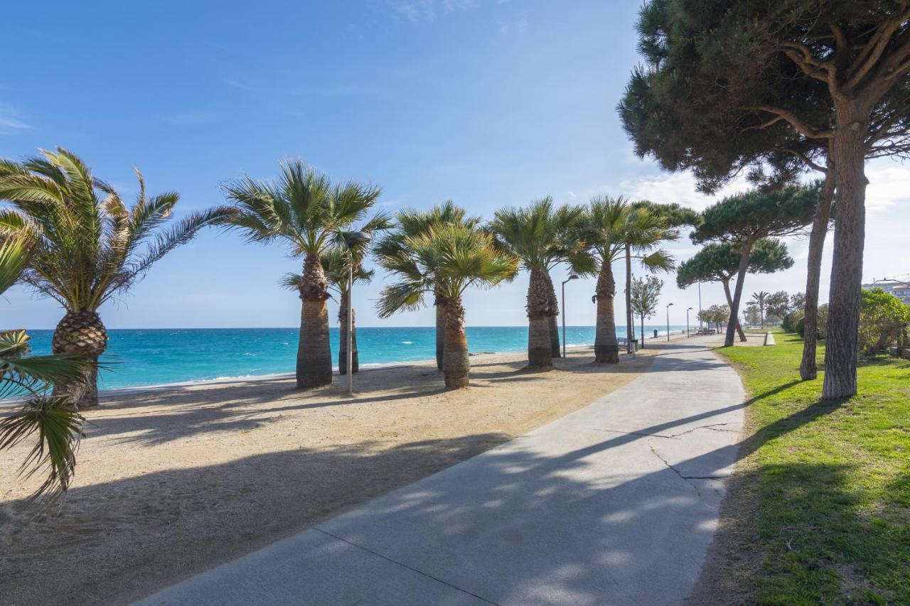 Homeholidaysrentals Margot - Costa Barcelona ปิเนดาเดมาร์ ภายนอก รูปภาพ