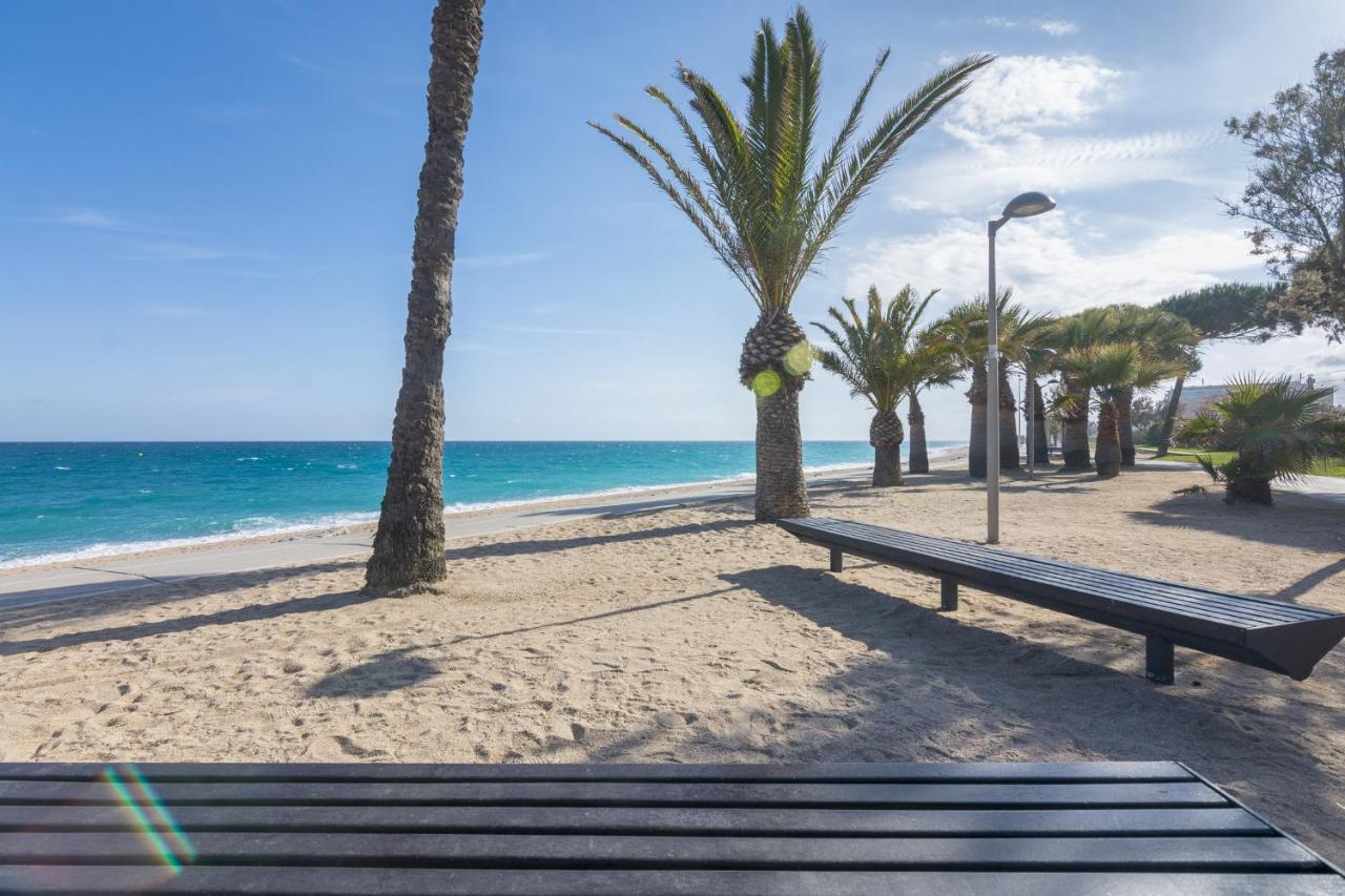 Homeholidaysrentals Margot - Costa Barcelona ปิเนดาเดมาร์ ภายนอก รูปภาพ